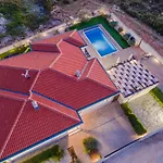 Villa Luka